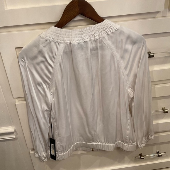 Donna Karan white silky bomber style jacket. Brand New with tags! - Picture 7 of 9